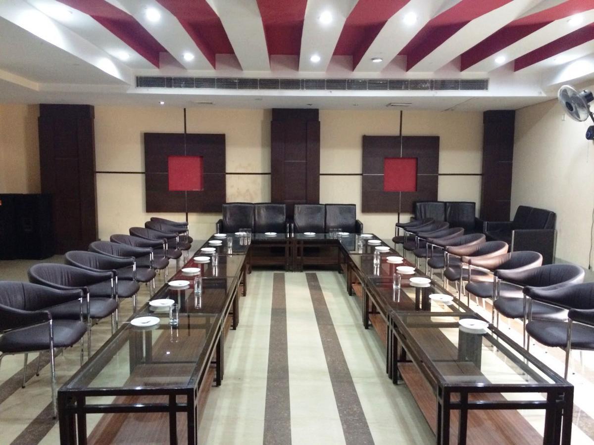 Elm Tree Amritsar Hotel Kültér fotó